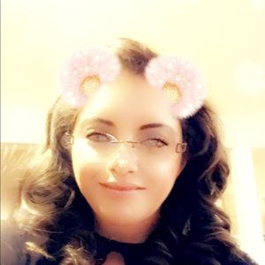 Meet your Posher, Dulce